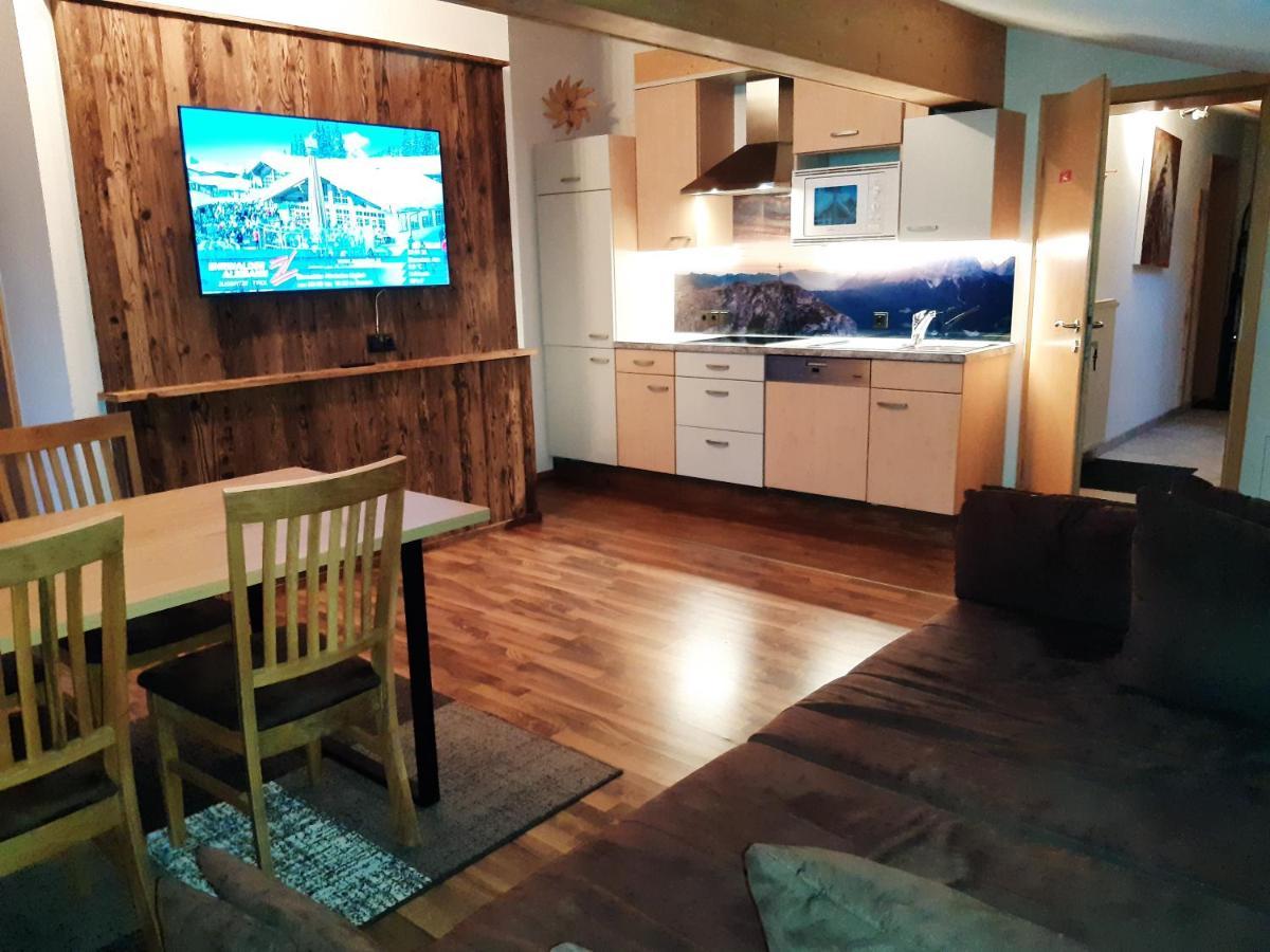 에르발트 Haus Alpenblick 아파트 호텔 외부 사진
